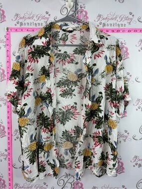 Coofandy shirt White Tropical Pineapple Print Button-Front Shirt